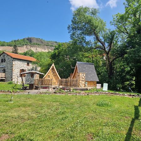 Les Cabanes Feeriques Du Cheix Saint-Diery Экстерьер фото